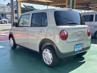 ラパン(スズキ)届出済未使用車 後方