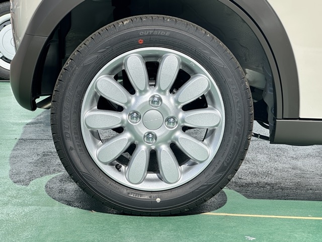 ラパン(スズキ)届出済未使用車 11