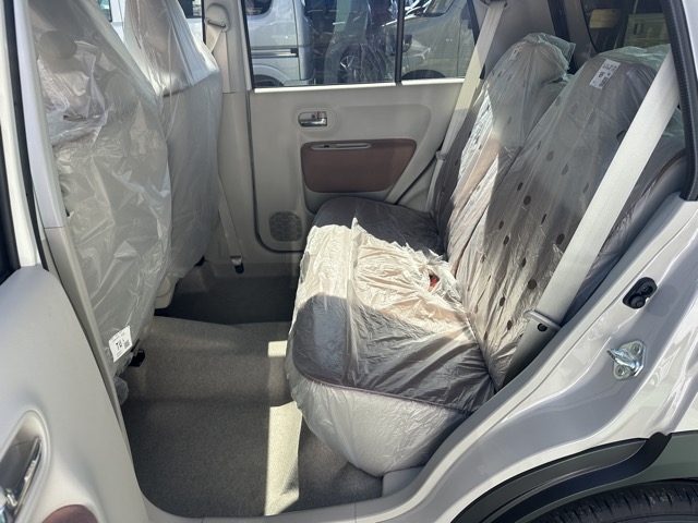 ラパン(スズキ)届出済未使用車 4