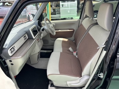 ラパン(スズキ)中古車 前席内装
