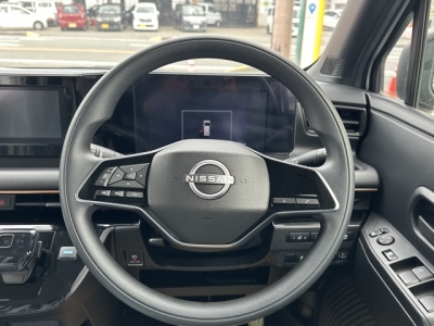 サクラ(ニッサン)中古車 内外装写真