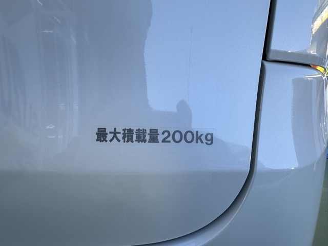 スペーシア(スズキ)届出済未使用車 9