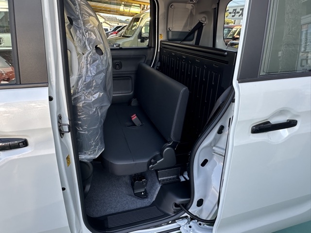 スペーシア(スズキ)届出済未使用車 4