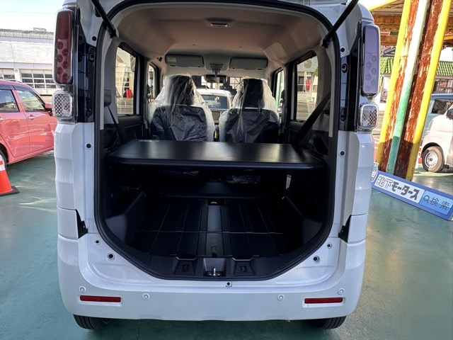 スペーシア(スズキ)届出済未使用車 8