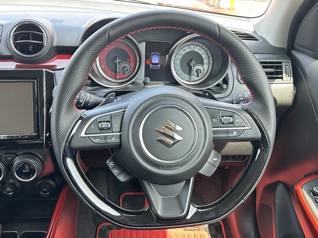 スイフト(スズキ)中古車 6