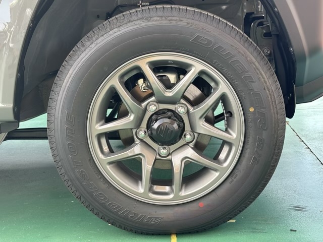 ジムニー(スズキ)届出済未使用車 10