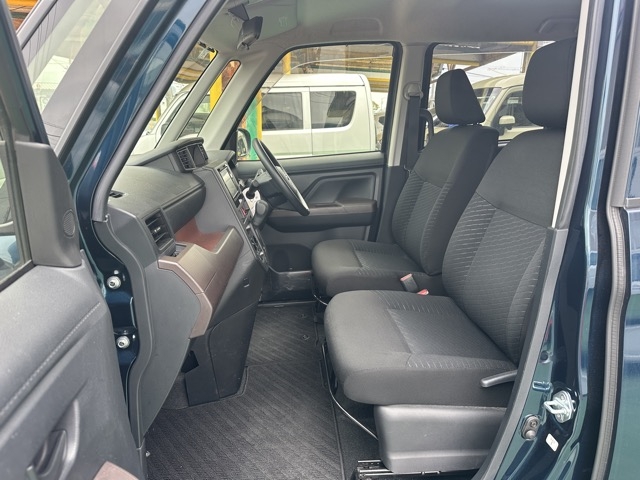 ルーミー(トヨタ)中古車 3