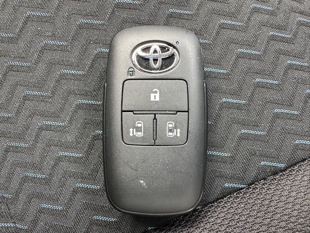 ルーミー(トヨタ)中古車 24