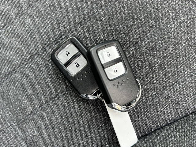 フィット(ホンダ)中古車 13