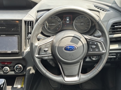XV(スバル)中古車 内外装写真