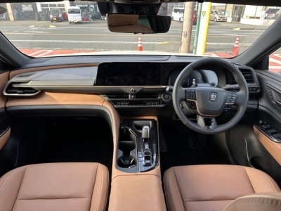 クラウンスポーツ(トヨタ)中古車 内外装写真他