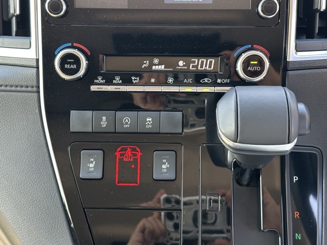 グランエース(トヨタ)中古車 24