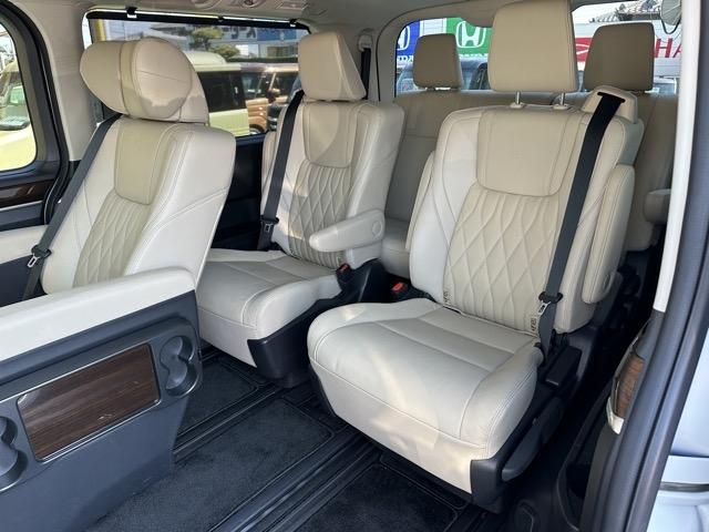 グランエース(トヨタ)中古車 5