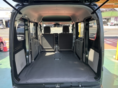 NV１００クリッパー(ニッサン)中古車 内外装写真他２