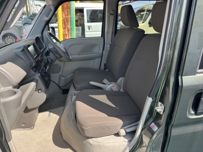 NV１００クリッパー(ニッサン)中古車 前席内装