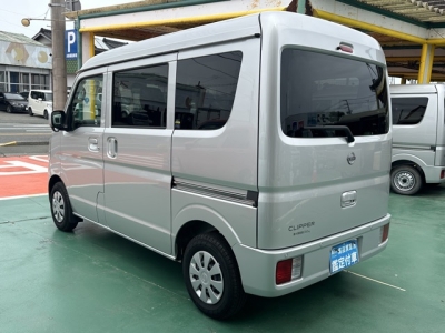 NV１００クリッパー(ニッサン)中古車 後方