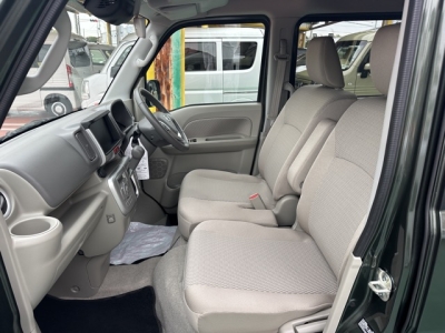 エブリイワゴンのＯＥＭ(スズキ)中古車 前席内装