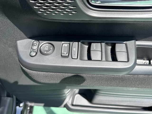 N-BOX(ホンダ)届出済未使用車 14