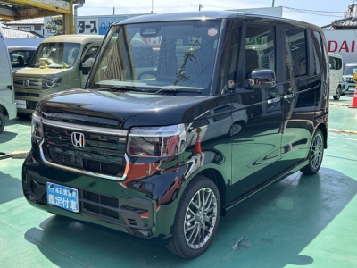 新型N-BOX(ホンダ)届出済未使用車 前方