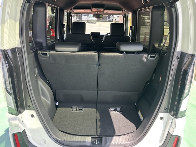 N-BOX(ホンダ)届出済未使用車 10