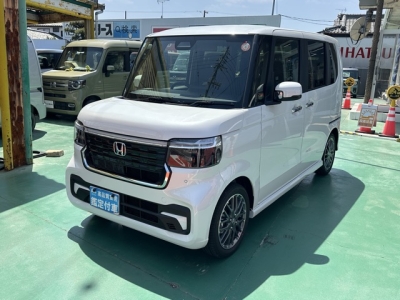 新型N-BOX(ホンダ)届出済未使用車 前方