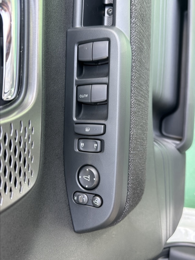 N-BOX(ホンダ)届出済未使用車 13
