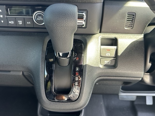N-BOX(ホンダ)届出済未使用車 20