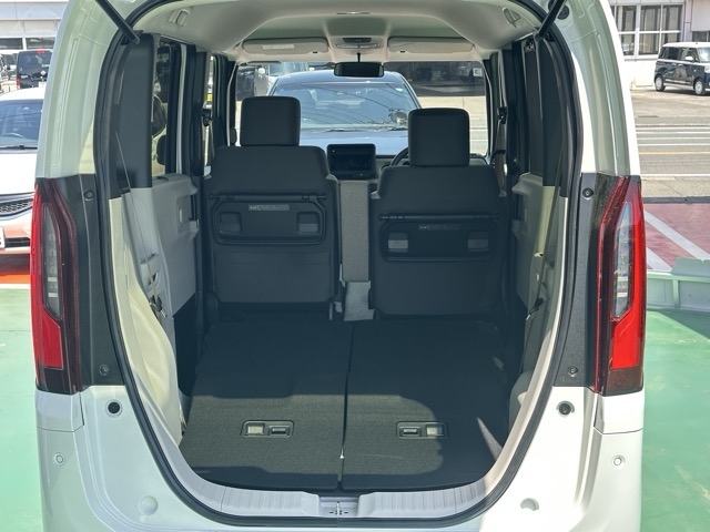 N-BOX(ホンダ)届出済未使用車 10