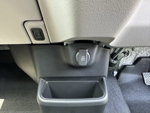 N-BOX(ホンダ)届出済未使用車 12