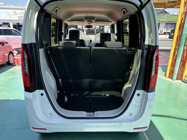 N-BOX(ホンダ)届出済未使用車 5
