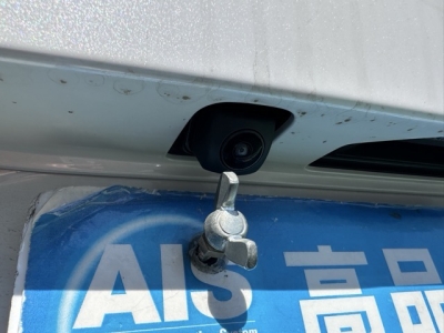 新型N-BOX(ホンダ)届出済未使用車 内外装写真他