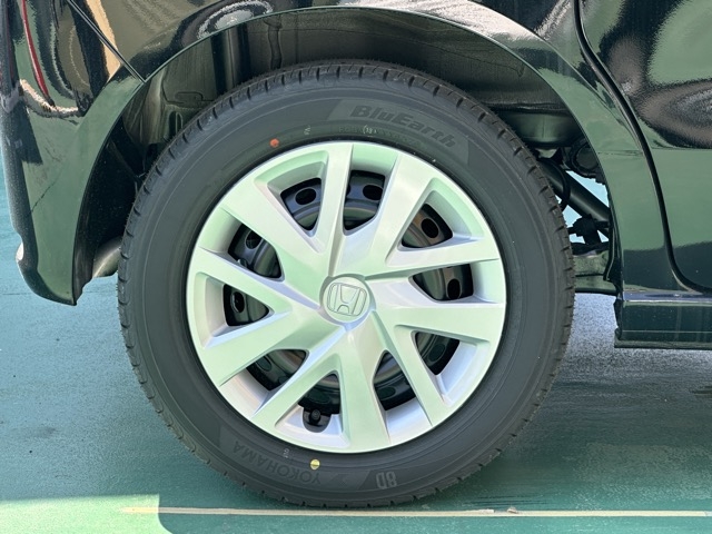N-BOX(ホンダ)届出済未使用車 11