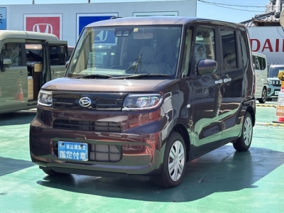 タント(ダイハツ)届出済未使用車 前方