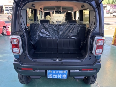 ハスラー(スズキ)届出済未使用車 後席から見た前席