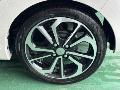 コペン(ダイハツ)届出済未使用車 内外装写真