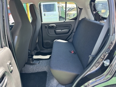 アルトのOEM(スズキ)中古車 後席内装