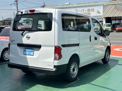 NV200バネットバン(ニッサン)レンタＵＰ 内外装写真他２