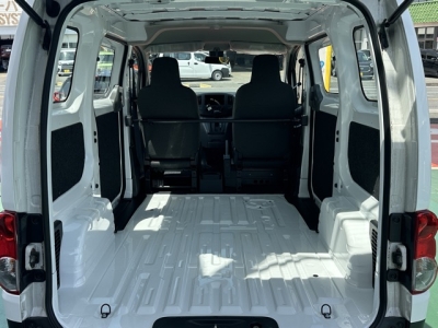 NV200バネットバン(ニッサン)レンタＵＰ 内外装写真他