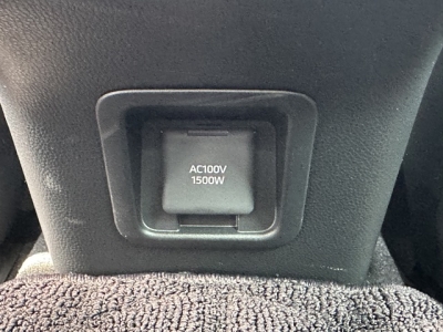 クラウンクロスオーバー(トヨタ)中古車 内外装写真他１
