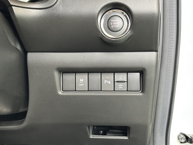 スイフト(スズキ)中古車 15