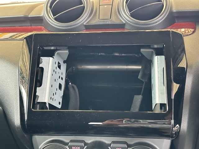 スイフト(スズキ)中古車 19