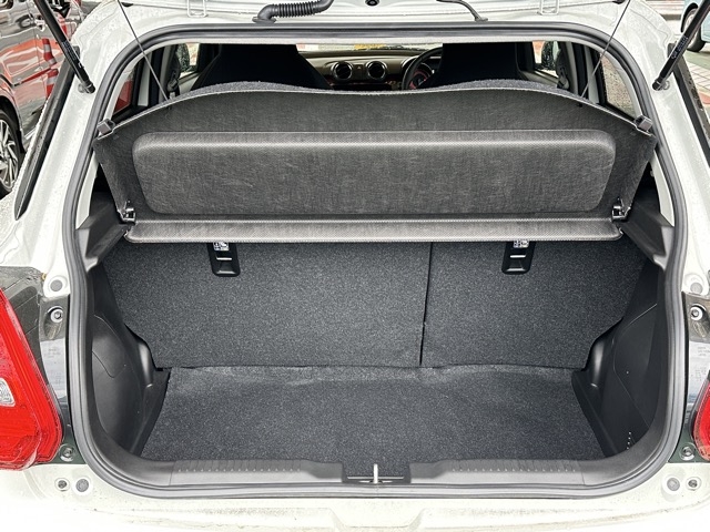 スイフト(スズキ)中古車 7