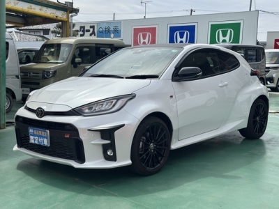 GRヤリス(トヨタ)中古車 前方