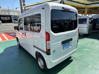 N-VAN(ホンダ)届出済未使用車 後方