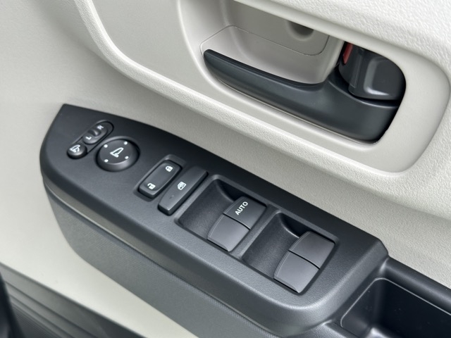 N-BOX(ホンダ)届出済未使用車 14