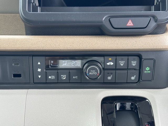 N-BOX(ホンダ)届出済未使用車 17