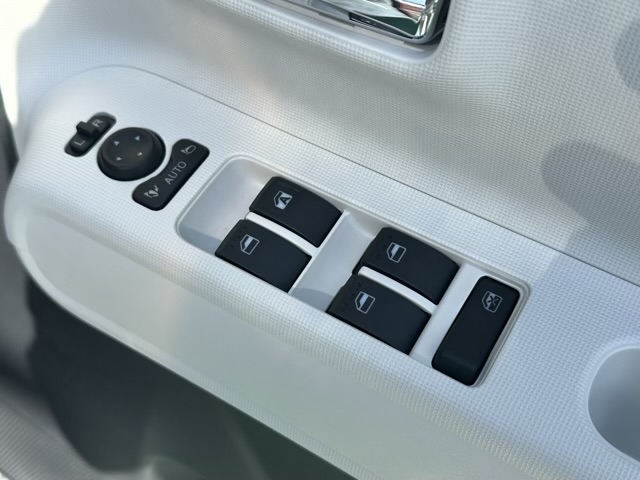 キャンバス(ダイハツ)届出済未使用車 13