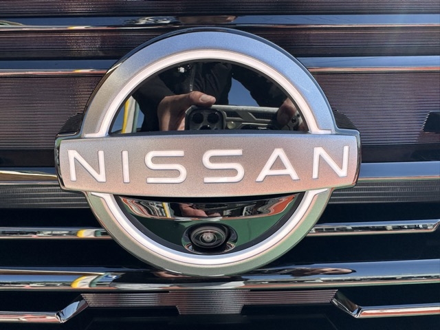 セレナ(ニッサン)登録済未使用車 27