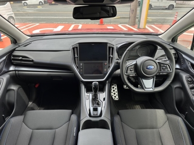 レヴォーグ(スバル)中古車 内外装写真