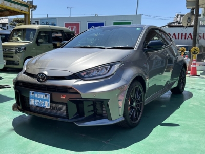 GRヤリス(トヨタ)中古車 前方